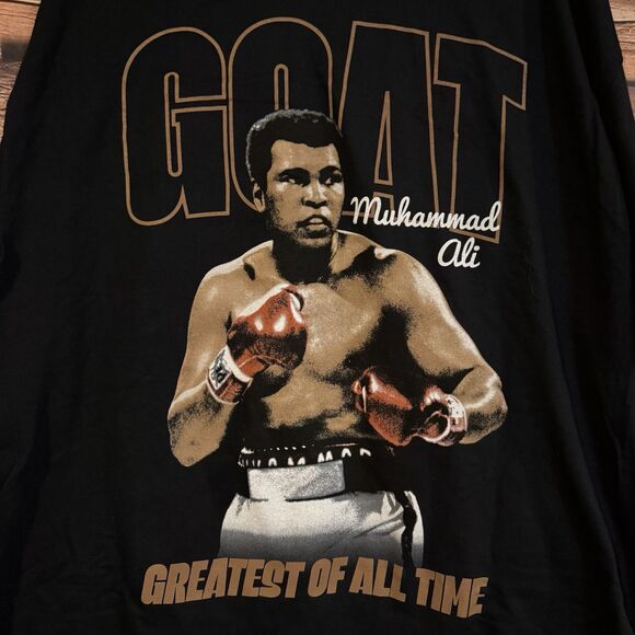 Muhammad Ali 2XL T-Shirt Black GOAT DS Float Like A Butterfly Sting Like A Bee - Picture 2 of 7